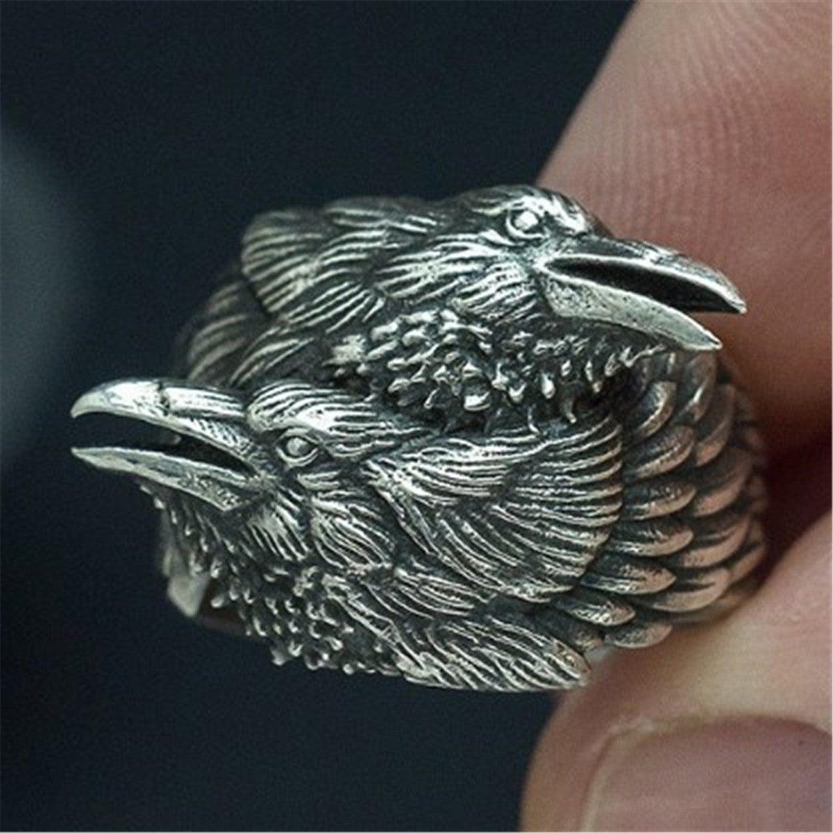 Raven Ring